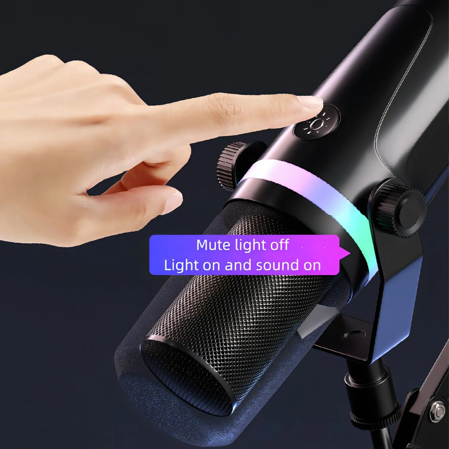 Hand zeigt auf eine Taste an einem Danxon Mikrofon mit RGB-Beleuchtung, beschriftet mit „Mute Light Off, Light On and Sound On“